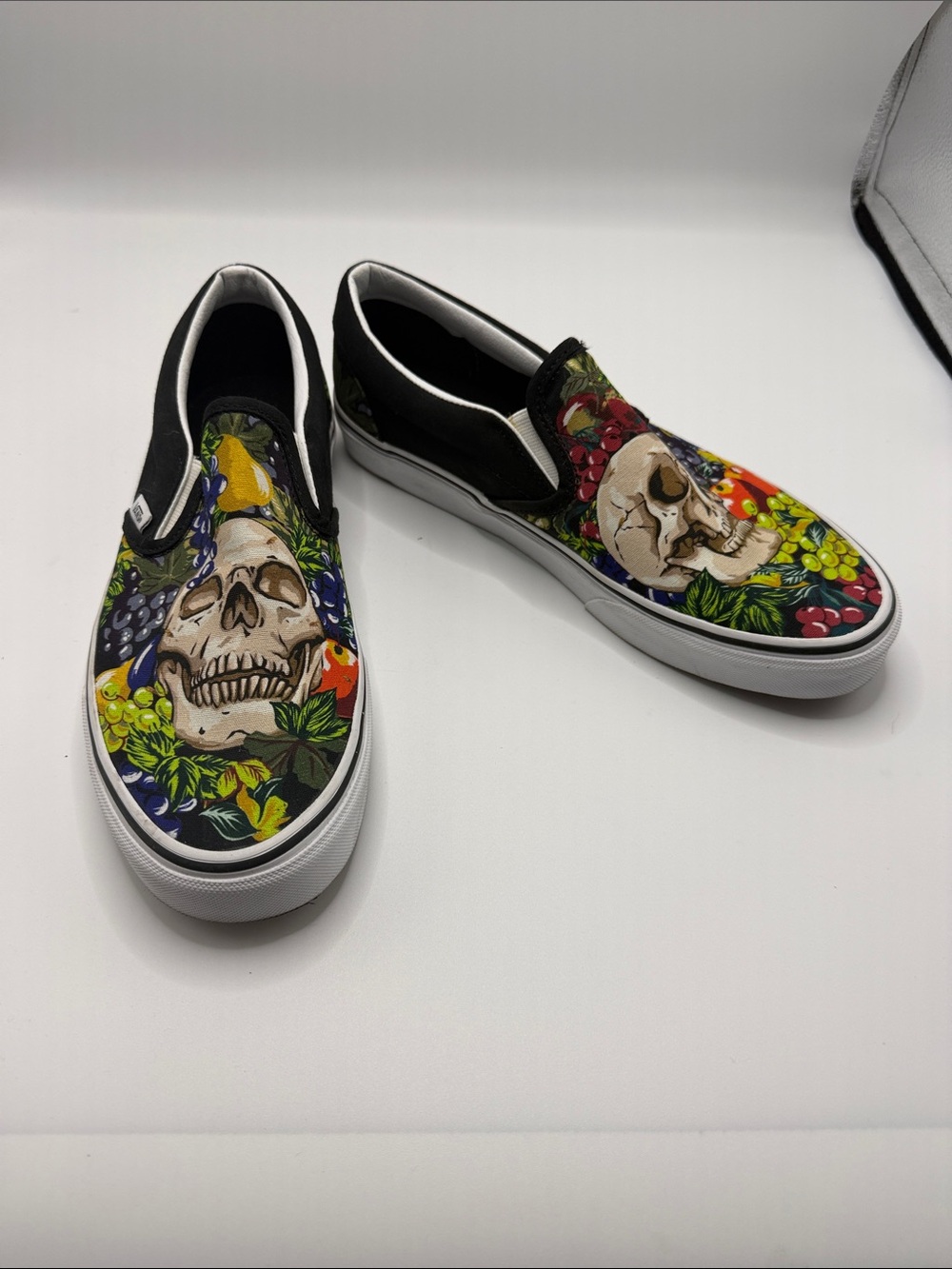 Unisex Vans Fruit Skull Colorful Slip-On Sneakers Shoes 9 M 10.5 W
